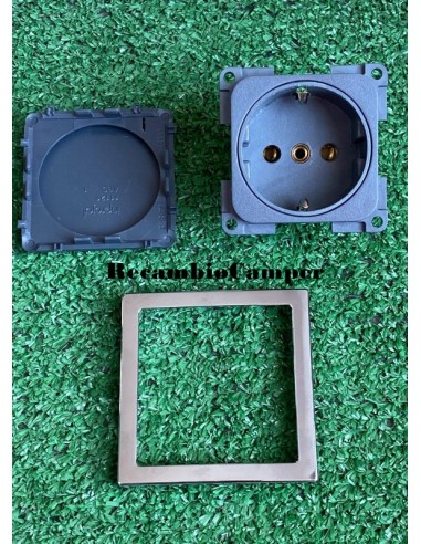 Toma Completa Schuko 230v C/Tapa...