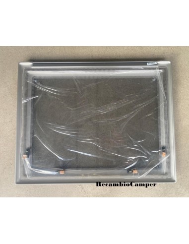 Ventana Polyplastic 700x520 Burstner